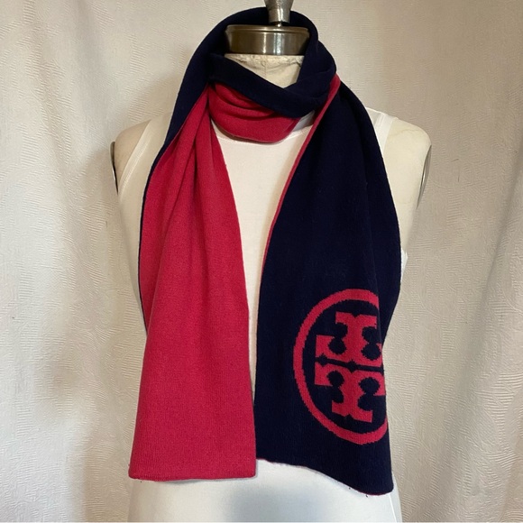 Tory Burch reversible navy magenta knit scarf - Picture 4 of 6